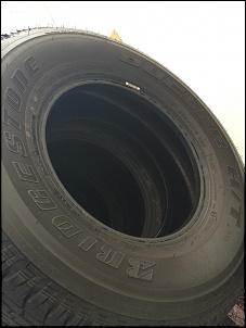 Vendo 5 Pneus Hilux 265/70/16 Bridgestone Dueller H/t 840 (novos)-3.jpg