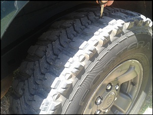 Vendo ou troco Pneus 255/75 r15 Colossus Mud - Meia vida-002.jpg