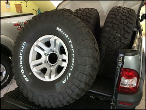 Vendo 4 pneus (Novos) BF MUD KM2 35x12,5 r15 + 4 rodas Troller 2012-pneus-35-1-.jpg