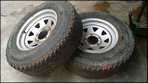 Jogos de rodas Magels triangular para F1000 Jeep Willys F75 Rural c/ pneus reformadas-20141121_172238.jpg