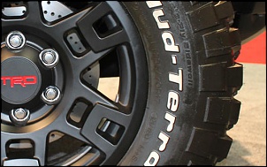 -trd-tuned-fj-cruiser-concept-wheel-1-.jpg