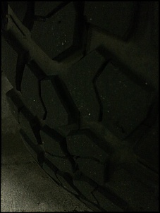 Pneus 37x12.5r17 BF Mud KM2-a28403abba1de60115a051bf0380c31f.jpg