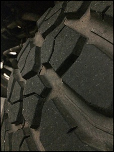 Pneus 37x12.5r17 BF Mud KM2-daee30a0712ab3a27d965b1e002503b2.jpg