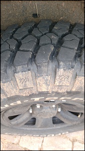 Vendo 04 pneus BF Mud 235/85 R16 usados-img_20151019_174224550.jpg