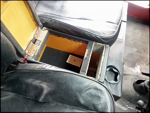 Caixas De Som Laterais Para Jeep Cj5 E Console Central-jeep06.jpg