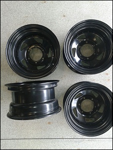 ****** Roda modelo direcional 15x8 6x139*******-roda_direcional_15x8_preta_4.jpg