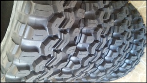 Vendo pneus bf 33/12.5/15 com recapagem vipal  vj 910-250-20160813_131156.jpg