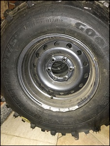 Vendo pneus Mamute Offroad com rodas-20180604_195919947_ios.jpg