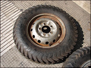 2 Pneus 6.50x16 com rodas para Niva-dsc00837.jpg