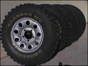 Pneus General Grabber 30 x 9,5 R 15-23.jpg