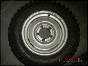 4 pneus e rodas do JEEP-img_0035.jpg