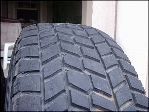 Vendo : Jogo Pneus + Rodas R$ 750,00-pneu-07.jpg