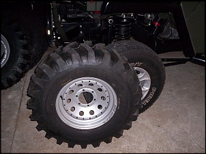 5 rodas com pneus  0 km  = 2.000,00-sinistr-025.jpg
