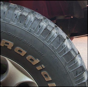 Vendo jogo de BFGoodrich MT 31&quot;-pneu005_129.jpg