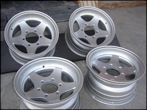 $ RODA VECTOR 8x15 et-02-dsc01983.jpg