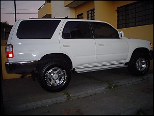 Hilux sw4 3.0 turbo D 1998-modelo-04-059.jpg