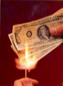 -burning_money_04_576.jpg
