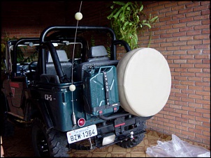 Jeep Ford 71 - CJ-5-traseira_sem_capota.jpg