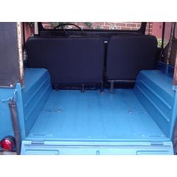 Vendo CJ 64 - Original, merece chapa preta-jeep_traseira_interna_846.jpg