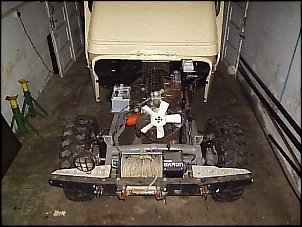 jeep mod.51 de fibra (cwba-pr-R.000)-fotos-oficina-009.jpg