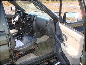 VENDO: L200, 2004, hpe SPORT, 141cv, 5pneus novos, muito boa!!!-dsc00086.jpg