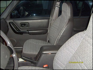 Cherokee Sport 2001 aut. - Americana-s7300961.jpg
