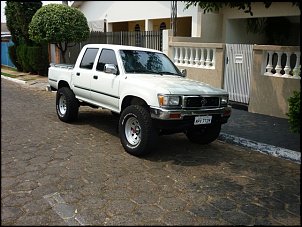 Toyota Hilux Sr5-p1000588.jpg