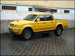 L200 sport gls amarela 2005 completa-nivef-022.jpg