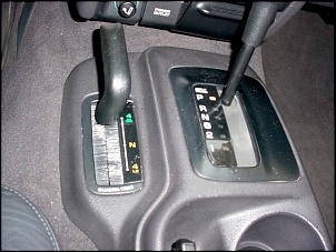 Grand Cherokee Laredo 97-12_laredo_quadra_trac_625.jpg