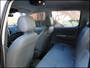 -hilux-interior-001.jpg