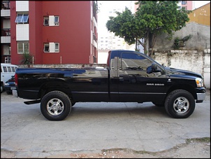 Dodge ram cabine simples 4x4 2006-4.jpg