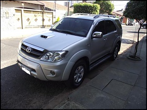 Hilux SW4 2007 Completa D4D-hilux-sw4-001-in_560x420.jpg