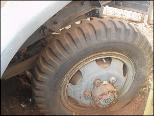 Caminhonete Militar 4X4 1942 Chevrolet-007.jpg