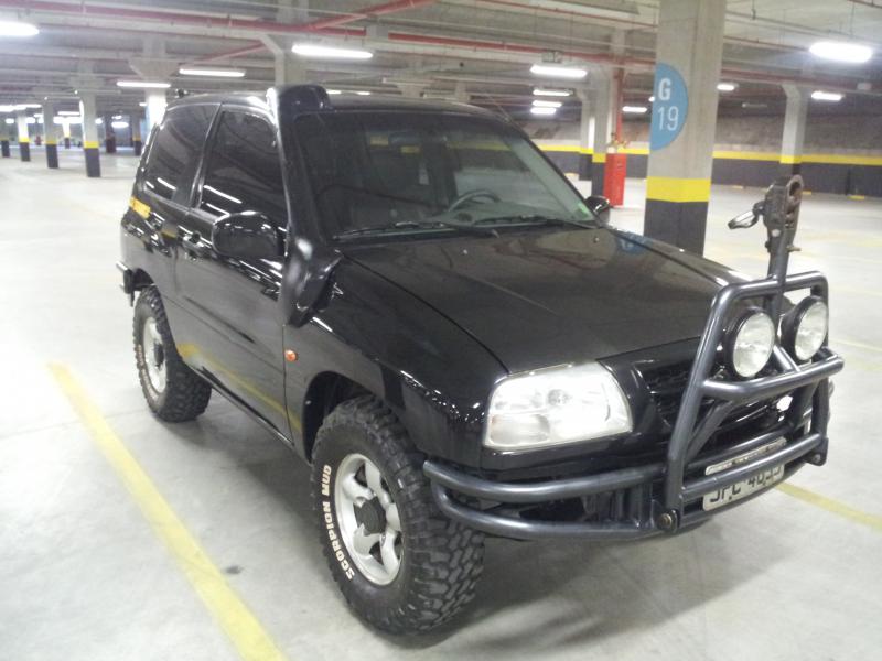 Suzuki Grand Vitara, Ano 2000-suzuki-1.jpg