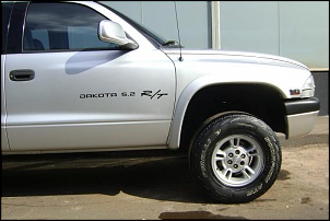 Vendo urgente - dodge dakota 5.2 r/t v8 cabine estendida 2001 - bem abaixo de tabela-dsc04974.jpg