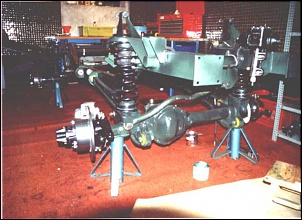 Engesa F2 - Gasolina - 0km-19-direcao-e-freio-dianteiro.jpg