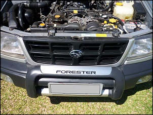 Subaru forester top de linha 1998-frente_quebra_mato.jpg