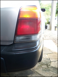 Subaru forester top de linha 1998-lanterna_traseira_direita.jpg