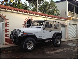 Vendo Wrangler YJ 1990 - Ar Condicionado, DH, Guincho Warn, Pneus 33, Freio a Disco 4-img_3328.jpg