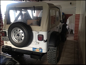 Vendo Wrangler YJ 1990 - Ar Condicionado, DH, Guincho Warn, Pneus 33, Freio a Disco 4-img_3338.jpg