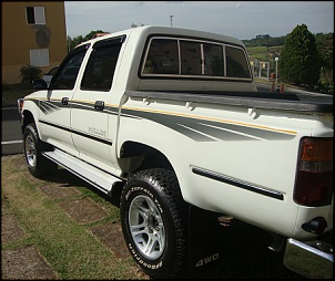 Toyota Hilux 2.8 CD  4x4 Japonesa 1995/1995 Turbo (IMPECAVEL)-tras-esq-r.jpg