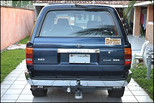 Hilux sw4 japa 1993-traseira.jpg