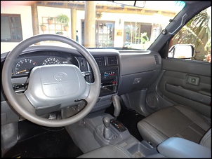 Toyota Tacoma 1995-617.jpg