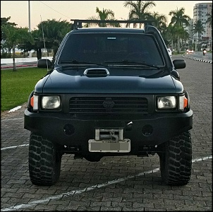 Hilux 1995 - Japa - 2.8 TDi-frente.jpg