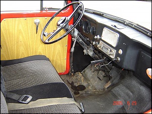 F-75 4x4 Ano 77-dentro.jpg