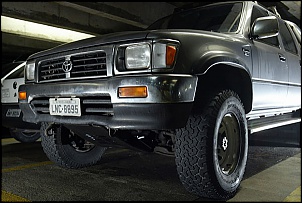 Hilux SR5 2000-853f3403.jpg