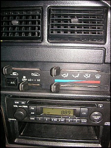 Vendo Hilux CSLDX 3.0D 4x4 03/03 Prata Diesel-pict0051.jpg