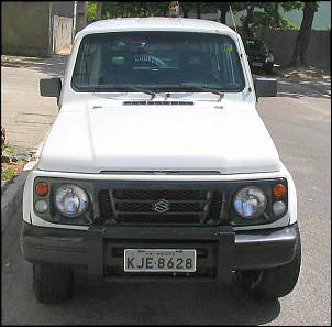 Suzuki Samurai MT 98-frente.jpg