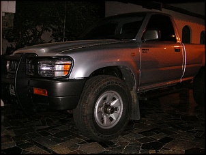 Vendo Hilux CSLDX 3.0D 4x4 03/03 Prata Diesel-pict0109.jpg