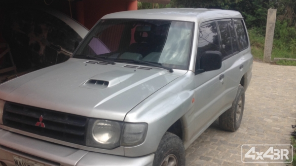 Pajero GLS-B 2.8 Diesel